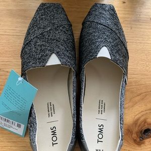 Toms brand new